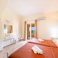 Villa in Greece, Ionian Islands, Corfu, 245 sq.m.