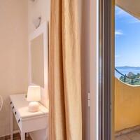 Villa in Greece, Ionian Islands, Corfu, 245 sq.m.