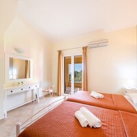 Villa in Greece, Ionian Islands, Corfu, 245 sq.m.
