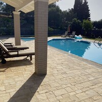 Villa in Greece, Ionian Islands, Corfu, 45 sq.m.