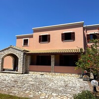 Вилла в Греции, Ионические острова, Корфу, 342 кв.м.