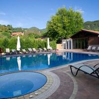 Aparthotel in Greece, Ionian Islands, Corfu, 400 sq.m.