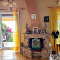 Townhouse in Greece, Ionian Islands, Corfu, 135 sq.m.
