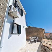 Townhouse in Greece, Ionian Islands, Corfu, 34 sq.m.
