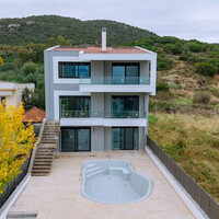 Villa in Greece, 350 sq.m.