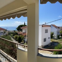 Residential complex in Greece, 190 sq.m.