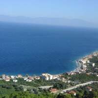 Other in Greece, Peloponnese, Korinthos, 60 sq.m.