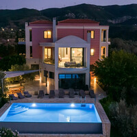 Villa in Greece, Peloponnese, 450 sq.m.