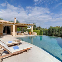 Villa in Greece, Peloponnese, Kranidi, 480 sq.m.