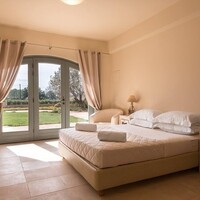 Villa in Greece, Peloponnese, Kranidi, 300 sq.m.
