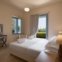 Villa in Greece, Peloponnese, Kranidi, 300 sq.m.