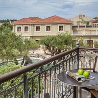 Aparthotel in Greece, Ionian Islands, Kefalonia, 1400 sq.m.
