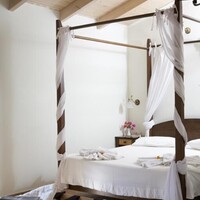 Aparthotel in Greece, Ionian Islands, Lefkada, 840 sq.m.