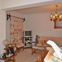 Flat in Greece, Peloponnese, 100 sq.m.