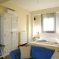 Aparthotel in Greece, Peloponnese, 2577 sq.m.