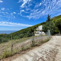 Остров в Греции, Ионические острова, Корфу, 8000 кв.м.
