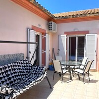 Другое в Греции, Ионические острова, Корфу, 319 кв.м.
