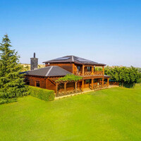 Villa in Greece, Thessaloniki, 450 sq.m.