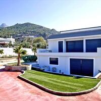 Villa in Greece, Peloponnese, Loutraki, 370 sq.m.