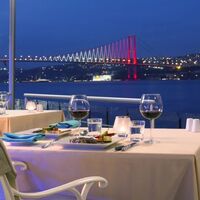 Ресторан (кафе) в Турции, Стамбул, 350 кв.м.