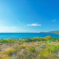 Island in Greece, Peloponnese, Loutraki, 1321 sq.m.