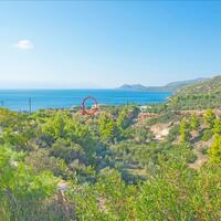 Island in Greece, Peloponnese, Loutraki, 1321 sq.m.