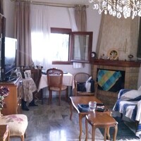 Другое в Греции, Пелопоннес, Лутраки, 245 кв.м.