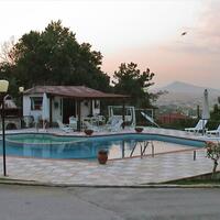 Villa in Greece, Thessaloniki, 480 sq.m.