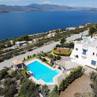 Villa in Greece, Malesina, 480 sq.m.