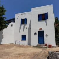 Business center in Greece, Malesina, 207 sq.m.