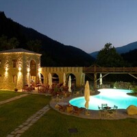 Aparthotel in Greece, Thessaly, Kalampaka, 4000 sq.m.