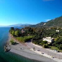 Island in Greece, 400 sq.m.