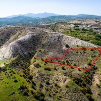 Island in Greece, 2676 sq.m.