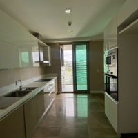 Apartment in Turkey, Istanbul, 148 sq.m.