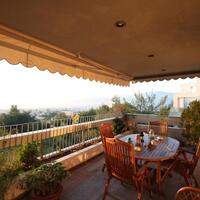 Flat in Greece, Attica, Attiki, 200 sq.m.