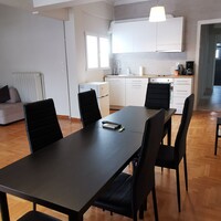 Flat in Greece, Attica, Attiki, 105 sq.m.