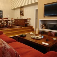 Flat in Greece, Attica, Attiki, 375 sq.m.