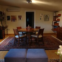 Flat in Greece, Attica, Attiki, 375 sq.m.