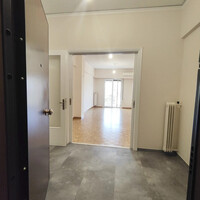 Flat in Greece, Attica, Attiki, 82 sq.m.