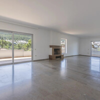 Flat in Greece, Attica, Attiki, 180 sq.m.