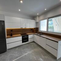 Flat in Greece, Attica, Attiki, 63 sq.m.