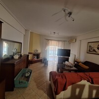 Flat in Greece, Attica, Attiki, 90 sq.m.