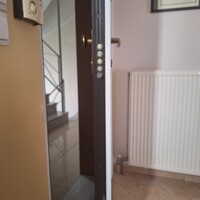 Flat in Greece, Attica, Attiki, 90 sq.m.