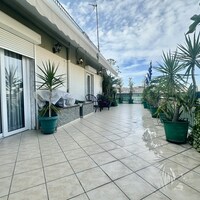 Flat in Greece, Attica, Attiki, 115 sq.m.