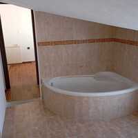 Flat in Greece, Attica, Attiki, 101 sq.m.