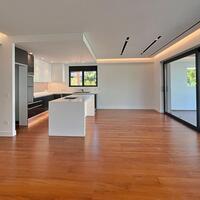 Flat in Greece, Attica, Attiki, 133 sq.m.