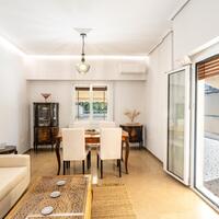 Flat in Greece, Attica, Attiki, 98 sq.m.