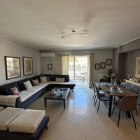 Flat in Greece, Attica, Attiki, 96 sq.m.