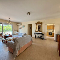 Flat in Greece, Attica, Attiki, 118 sq.m.