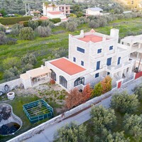 Villa in Greece, Attica, Attiki, 436 sq.m.